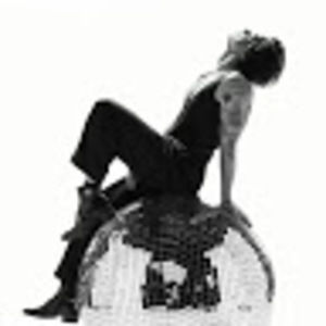 Meet your Posher, Nadine